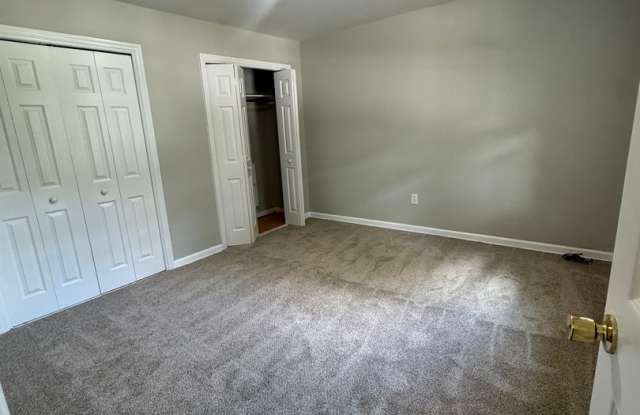 Cul-de-Sac Gem in Evans with New Carpet, Fresh Paint & Spacious Yard photos photos