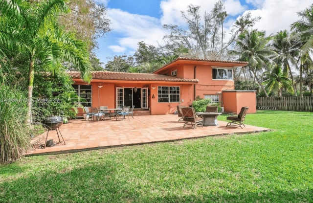 11300 Griffing Blvd photos photos