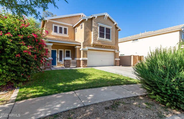 4324 E WINDSOR Court Gallery 3