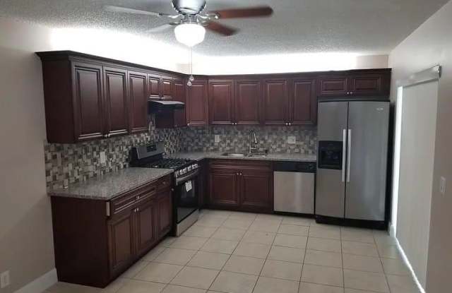 2184 White Pine Circle photos photos