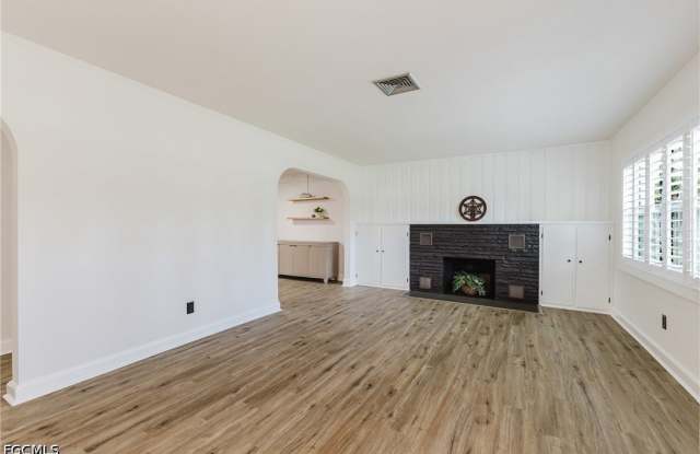 1310 La Faunce Way Gallery 2