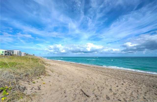 2355 NE Ocean Boulevard photos photos