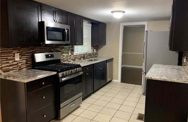 3907 Leisure Woods Dr Gallery 3