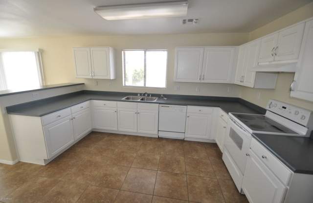 12803 W SHARON Drive Gallery 4