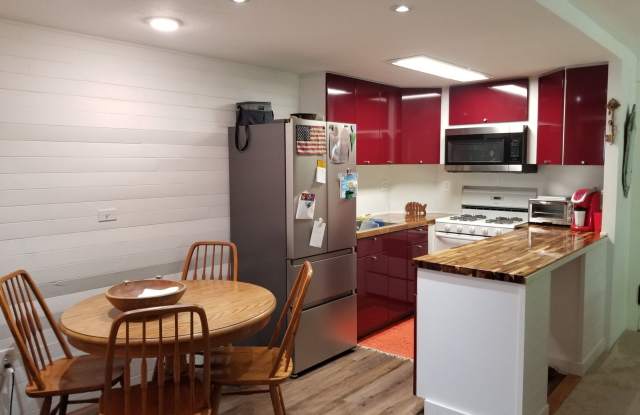 Chagrin Falls Condo for rent Gallery 3