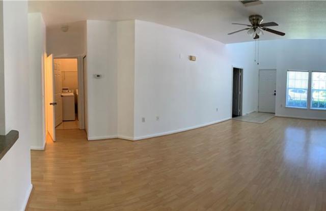16311 NEWBURY PALMS COURT Gallery 4