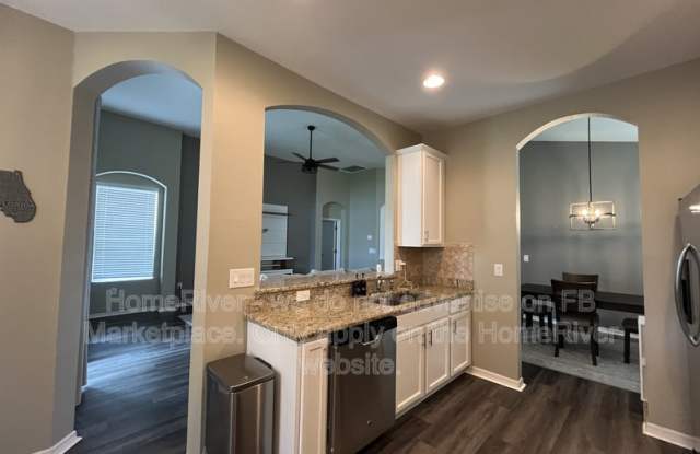12728 Avelar Creek Dr Gallery 4