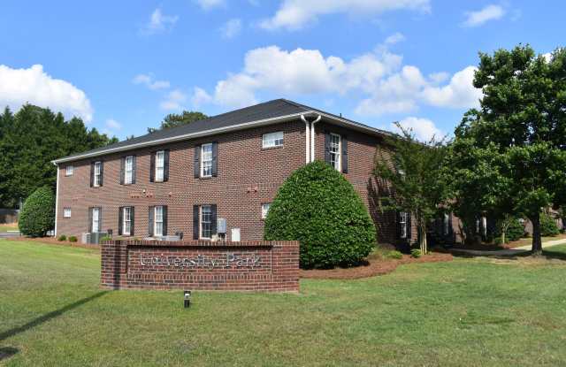 REDUCED RENTAL RATE!!! - 44 Fantasy Lane, Buies Creek, NC 27546