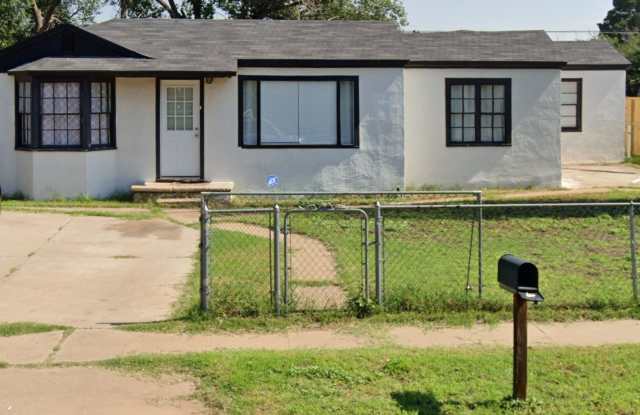 Charming 3 Bedroom Home photos photos