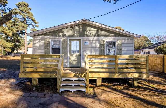 2 Bedroom 1 Bath Home in Jarvisburg $1895/mo photos photos