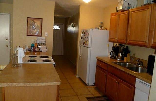 5204 Aztec Drive Gallery 2