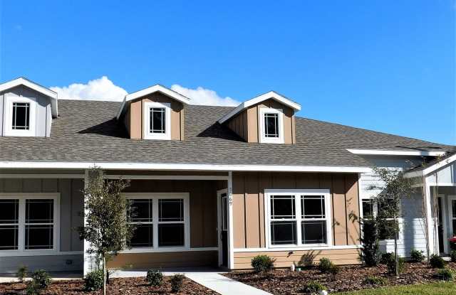 EXECUTIVE RENTAL, RESORT-STYLE LIVING! Gallery 1