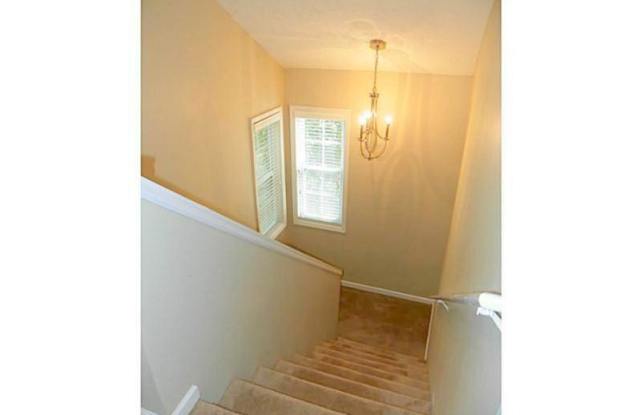 2202 River Heights Court SE Gallery 2