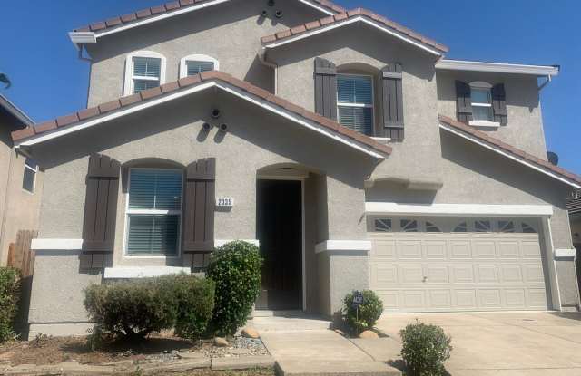 Spacious 4 bedroom 2.5 Bathroom Gold River Home - 2335 Playa Way, Gold River, CA 95670 Spacious 4 bedroom 2.5 Bathroom Gold River Home - 2335 Playa Way, Gold River, CA 95670