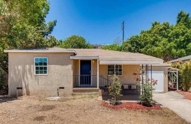 1860 Ensenada Street photos photos