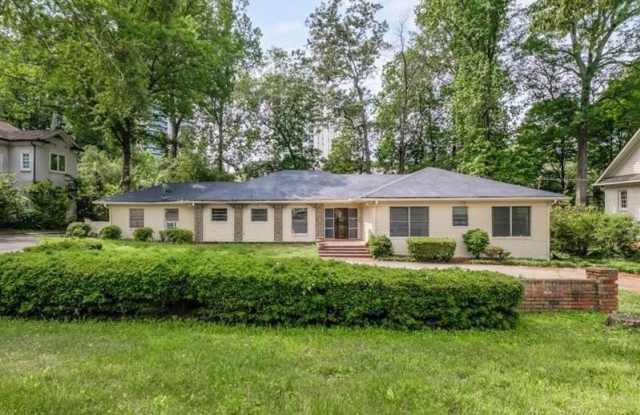 757 Old Ivy Road NE photos photos