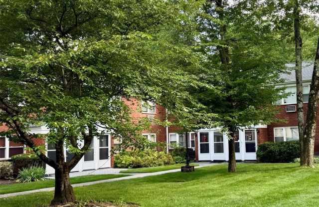 62 Regency Park Gallery 1
