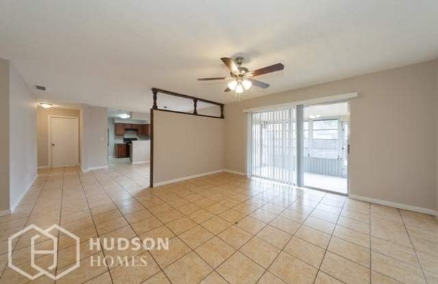 618 El Camino Real South Gallery 2