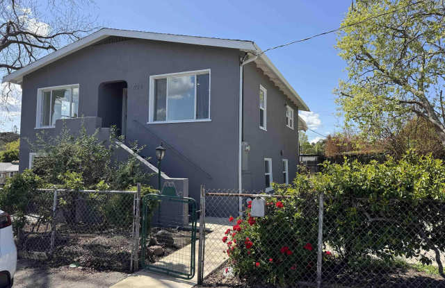 803 Vine Ave photos photos