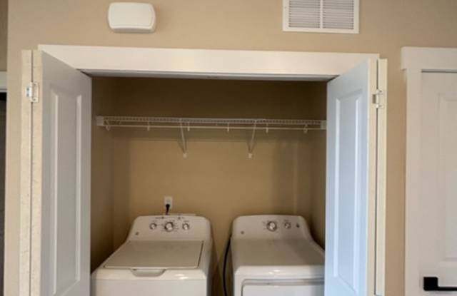5385 Elyn Lp Gallery 2