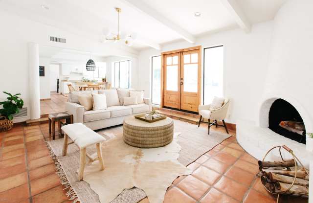 2265 E REDFIELD Road - 2265 East Redfield Road, Gilbert, AZ 85234