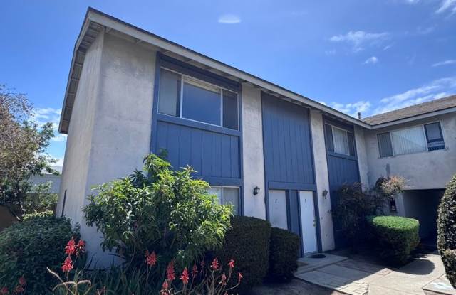 2 Bedroom 1.5 Bath Attached unit available Gallery 3