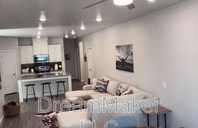 2819 Clifton Terrace Gallery 3
