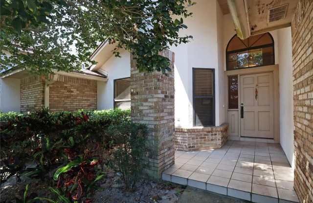 5722 BAY SIDE Drive Gallery 4