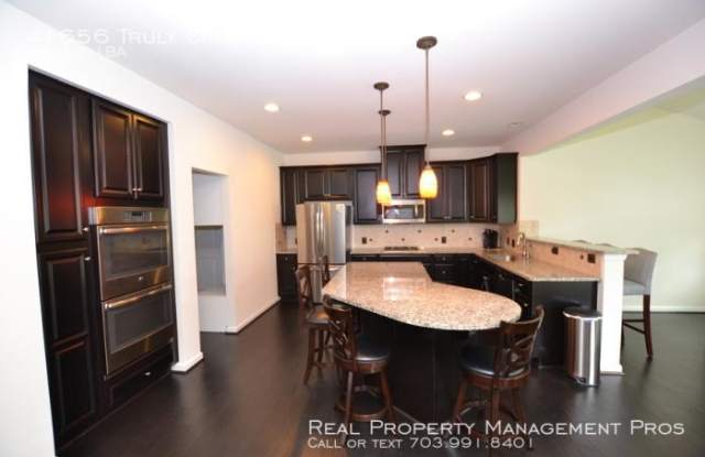 41656 Truly Cir. Gallery 3