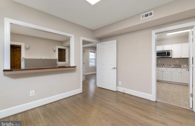 1802 AUGUSTINE Avenue Gallery 3