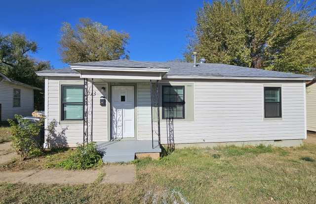 713 SE 27th St photos photos