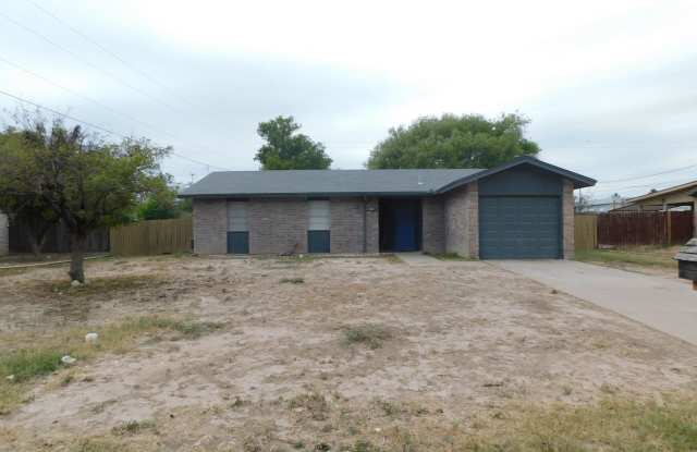 110 Danielle - 110 Danielle Drive, Del Rio, TX 78840