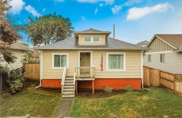 *** NEW RENT SPECIAL - $500 OFF FIRST MONTH'S RENT! ***Beautiful Tacoma 3 Bedroom Home! Apply Today! photos photos *** NEW RENT SPECIAL - $500 OFF FIRST MONTH'S RENT! ***Beautiful Tacoma 3 Bedroom Home! Apply Today! photos photos