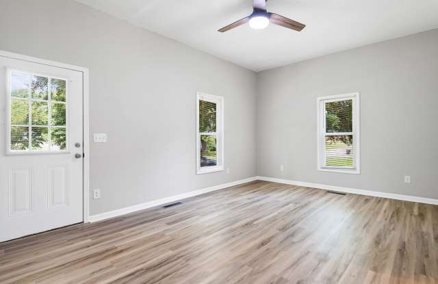 1586 3rd Street Dr Ne Gallery 4