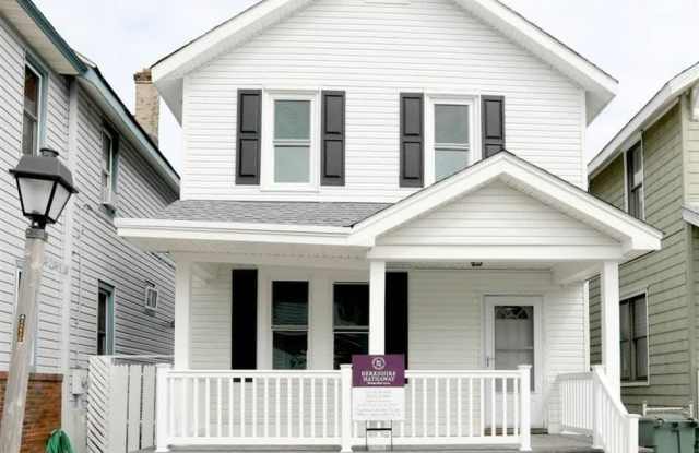 2917 Sunset Ave - 2917 Sunset Avenue, Atlantic City, NJ 08401