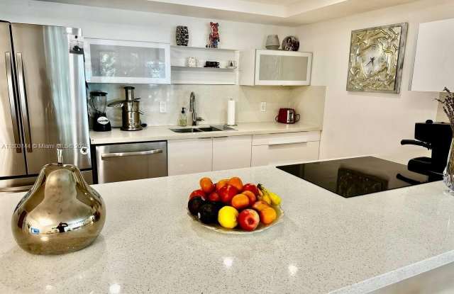 1001 Three Islands Blvd photos photos