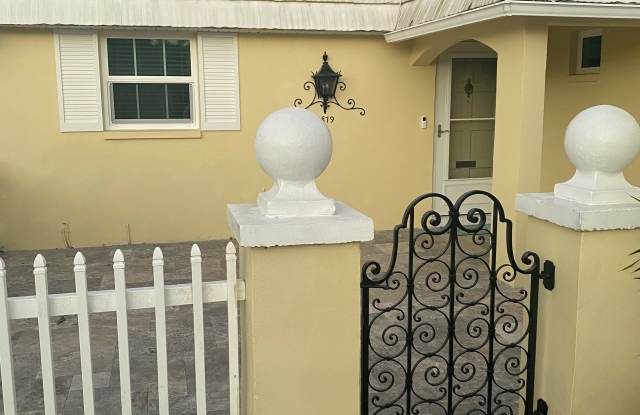 5879 Tidewood Avenue photos photos