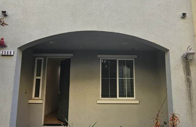 2568 Heron Ct - 2568 Heron Court, San Jose, CA 95133