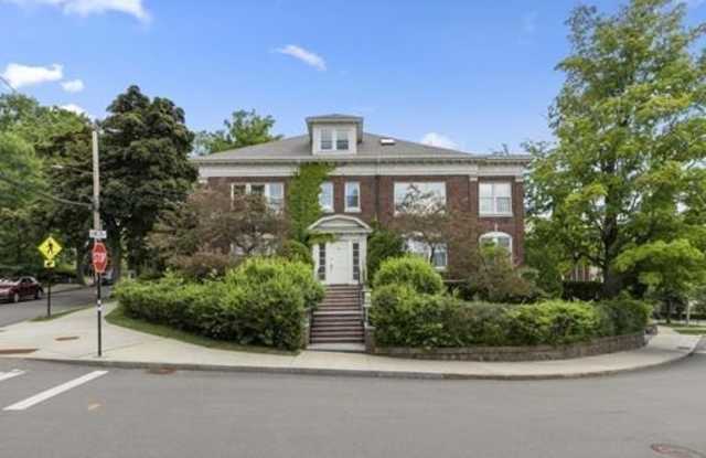 44 Rawson Road - 44 Rawson Road, Brookline, MA 02445