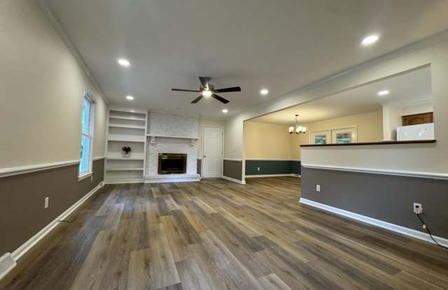542 Aquarius Drive Gallery 3