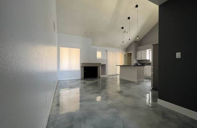 Custom 3 bedroom home with master bedroom downstairs! Gallery 3