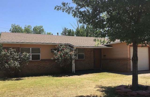 3 Bedroom Available April 1st photos photos