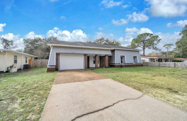 Astounding 4 Bedroom House for Rent! Gallery 3