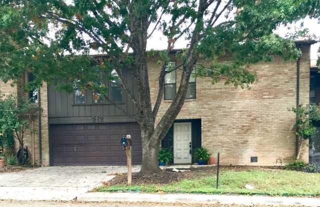212 Scott St - 212 Scott Street, San Marcos, TX 78666