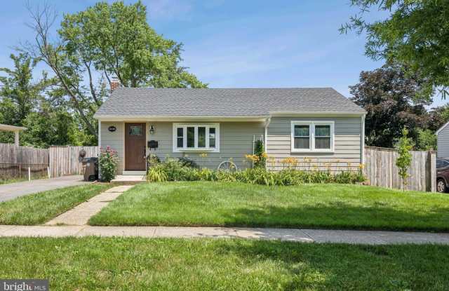 1006 GILBERT ROAD photos photos