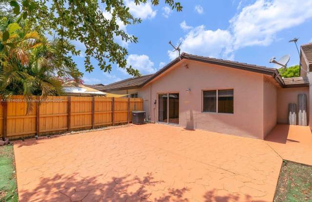 8640 NW 188th Ter - 8640 Northwest 188th Terrace, Country Club, FL 33015