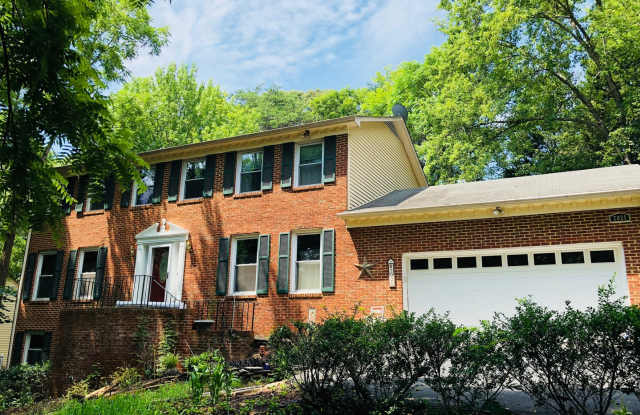 AQUIA HARBOUR - GOLF COURSE FRONTAGE - MINUTES TO QUANTICO! photos photos