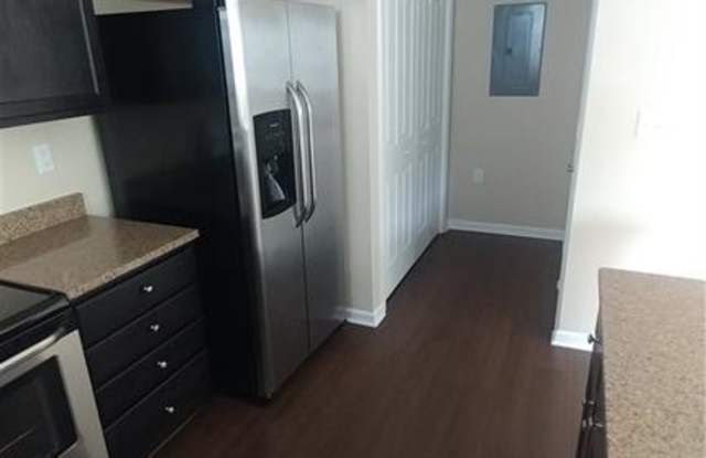 4192 Clarendon Way Gallery 4