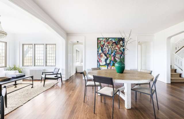 48 Fairlawn Drive Gallery 3