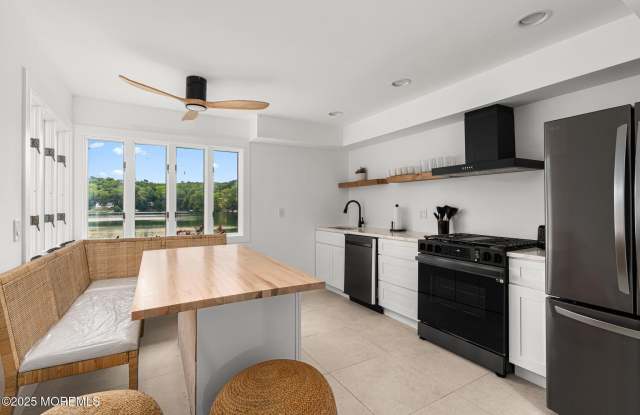 39 Upper Lakeview Avenue photos photos